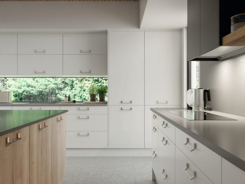 SUTTON_SCOTTS_GREY_MAYFIELD_OAK_CAMEO_A_ADOBE98_RGB_8BIT_170616 copy