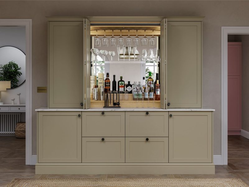 VM1191_SIGMA_KITCHEN_RANGES_JUNE_2022_SC09_BLOOMSBURY_SAGE_GREEN_&_OLIVE_S05_DRESSER_BAR_ADOBE_98