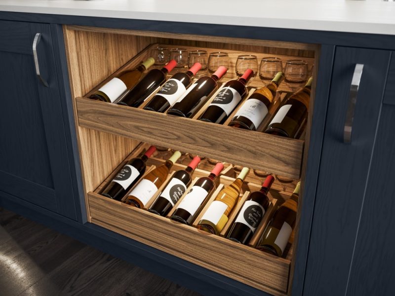 Wimbourne_Cameo_03-Inkwell-Tuscan-Walnut-Wine-Drawer
